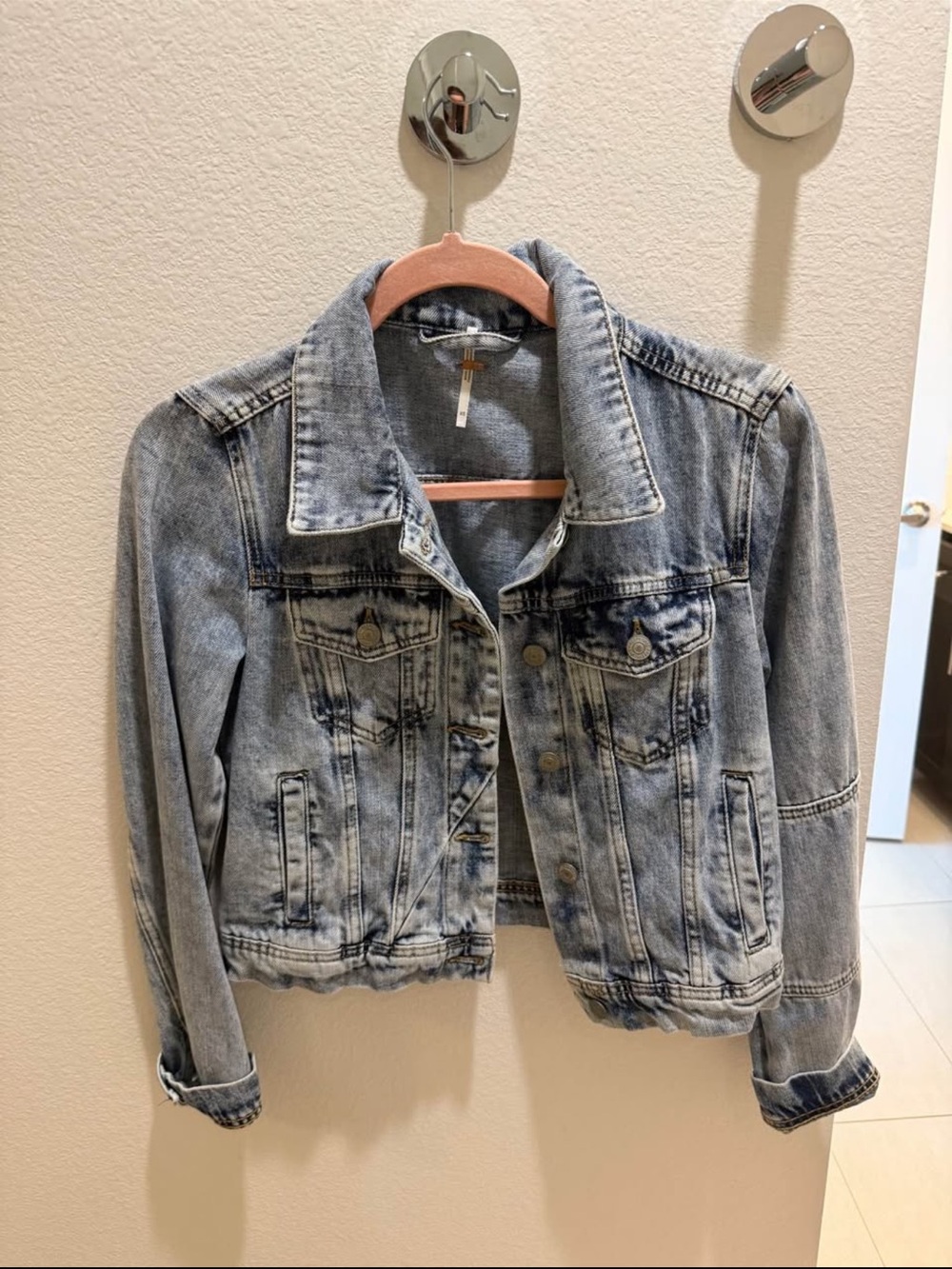 Free People Light Blue Washed Denim Jacket - Picture 1 of 2
